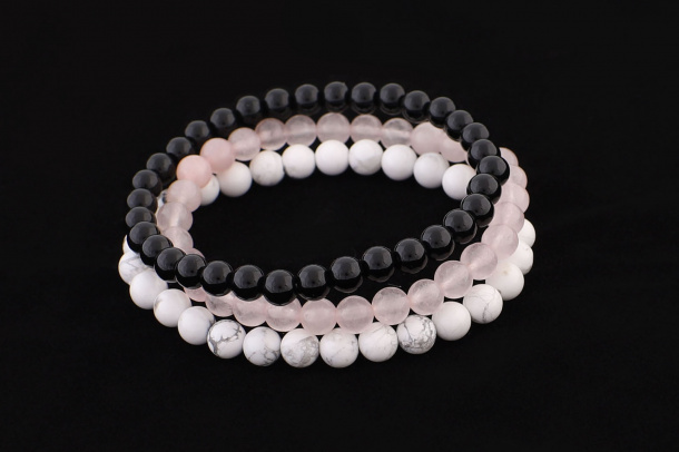 Sada náramků růženín howlite a onyx